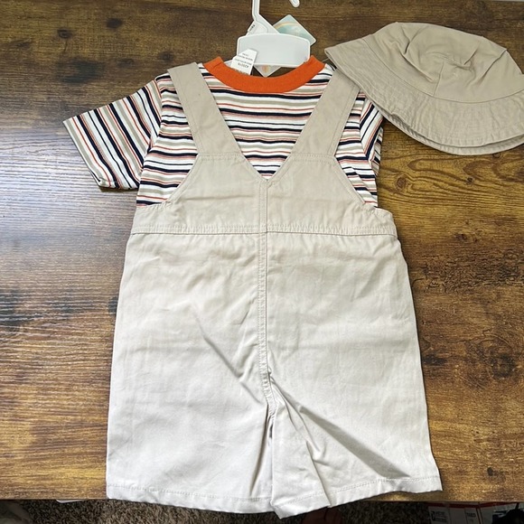 A Little Angel Khaki Overalls With Bucket Hat & Stripes Undershirt - Picture 11 of 13